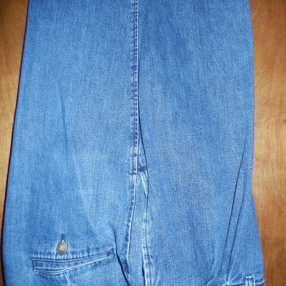 Men's denim jeans